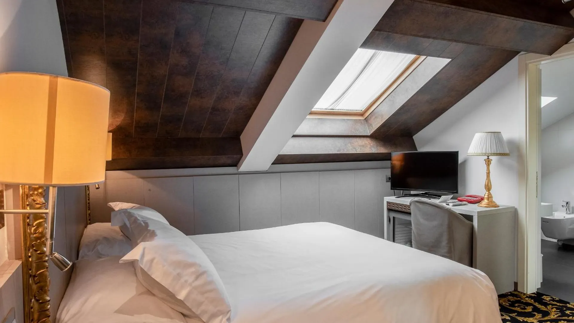 Hotel Doriguzzi Feltre 3*,  Италия